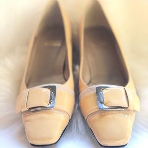 🍂FALL SALE! Stuart Weitzman Yellow Patent Heels